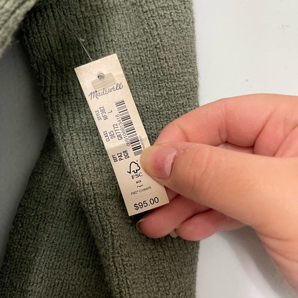 Madewell olive sweater - Picture 4 of 5